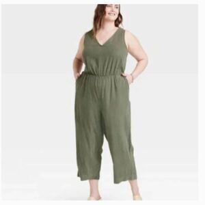 Universal Thread Green Jumpsuit with cutout back size 3X